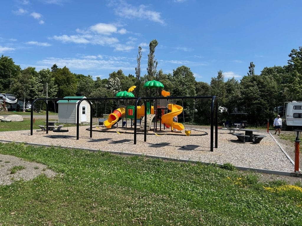 JEUX ENFANTS LÉGENDE NO 4 DANS LA NOUVELLE PARTIE